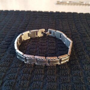UNISEX/MENS STAINLESS STEEL BRACLET